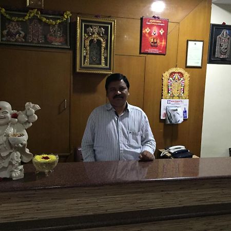 Hotel Suprabath Towers Tirupati Ngoại thất bức ảnh
