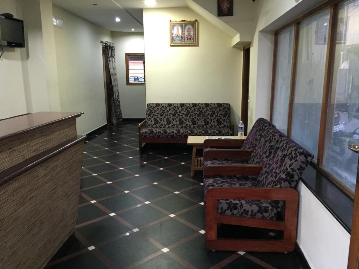 Hotel Suprabath Towers Tirupati Ngoại thất bức ảnh