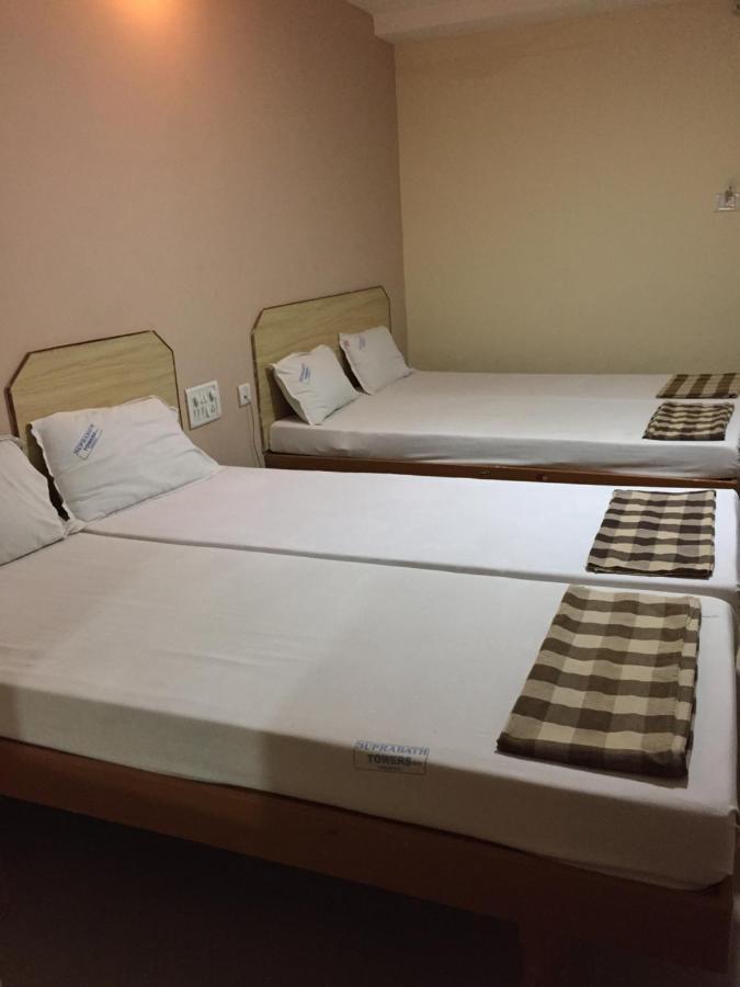 Hotel Suprabath Towers Tirupati Ngoại thất bức ảnh