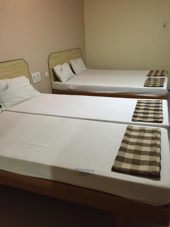 Hotel Suprabath Towers Tirupati Ngoại thất bức ảnh